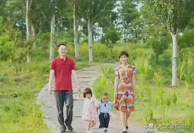 中国第一位女航天员刘洋：结婚8年没有孩子，飞天前给丈夫留了2条遗言。  第19张