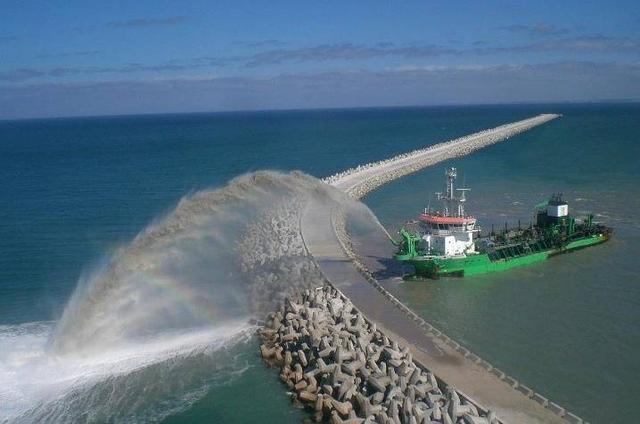 假如将台湾海峡填平直通台湾可行吗？哪一种更适合跨海大桥和填海造陆？  第5张