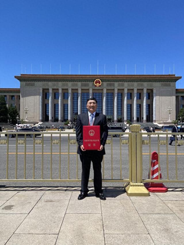 采访港珠澳大桥总设计师孟凡超：大桥建设就像烹饪一道复杂的美味佳肴。  第1张