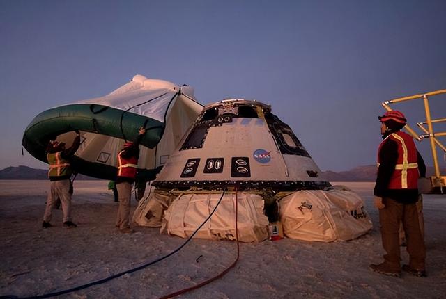 美国的太空技术有多无稽之谈，星际客机带着隐患去了空间站，果然发生了意外。  第16张