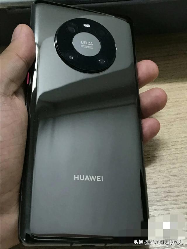 二手华为 Mate 40 Pro 放在 2024 是否值得购买？听听我的意见。  第1张