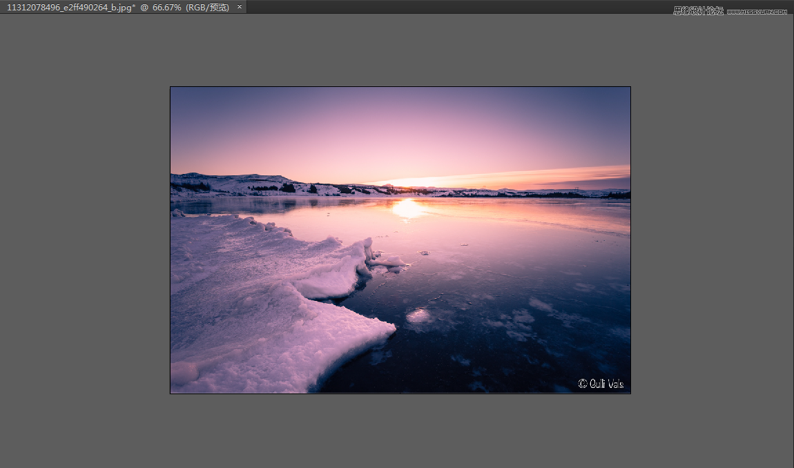 Illustrator简单快速的把图片变成几何背景 第2张 Illustrator简单快速的把图片变成几何背景 第2张
